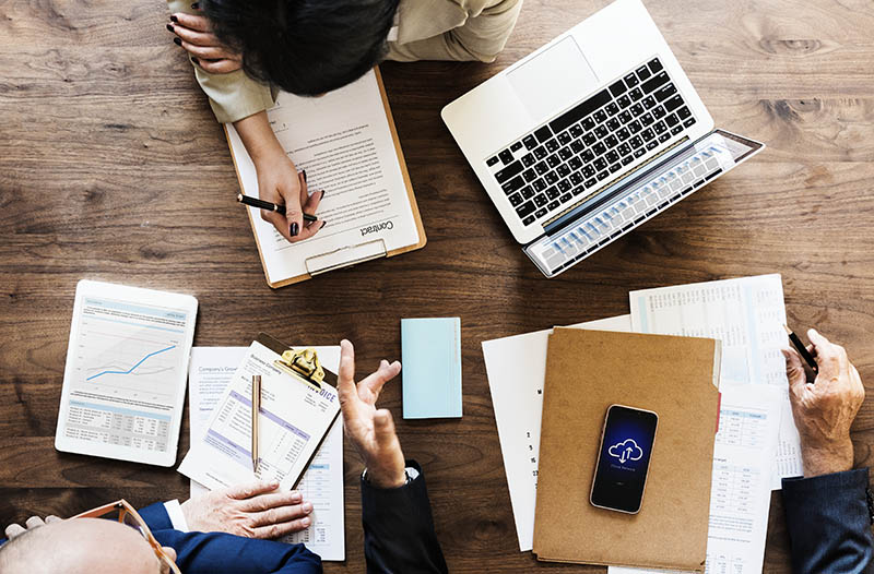 10 Signs that tell you it’s time to redesign your website